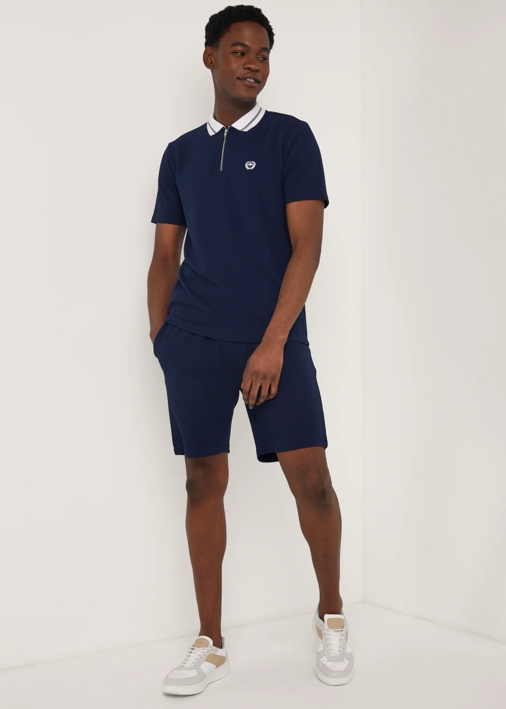Navy Textured Co-Ord Shorts - XS Image 4