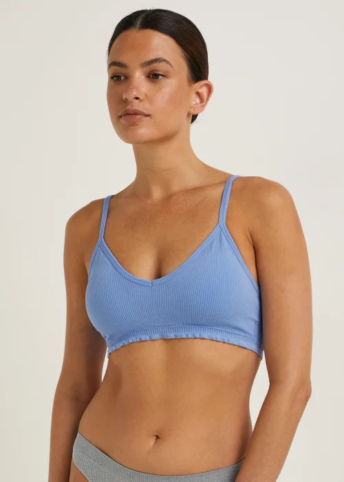 3 Pack Seam Free Triangle Ribbed Crop Tops - Small Image 1