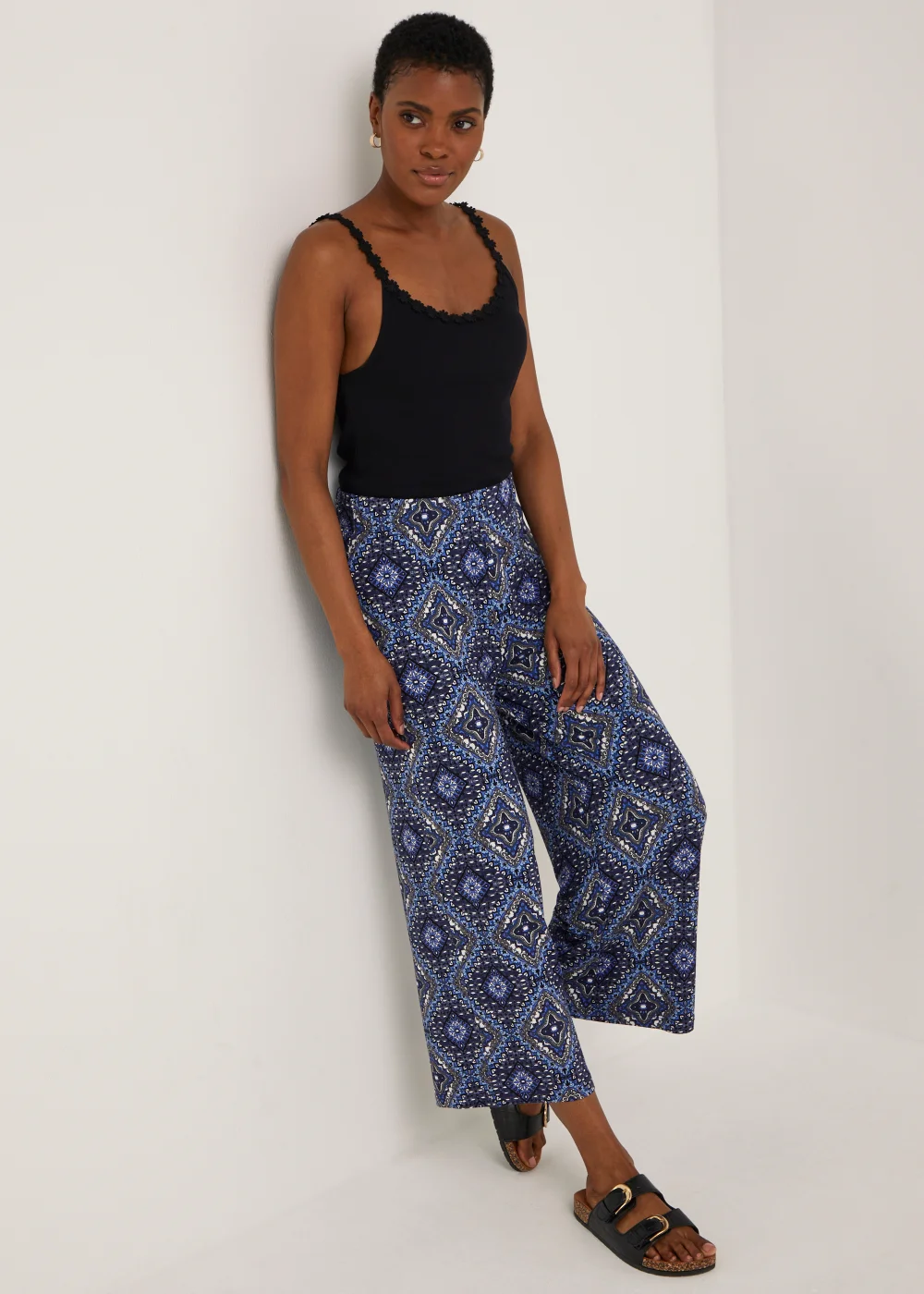 Navy Paisley Cropped Wide Leg Leggings - Size 8 Image 4