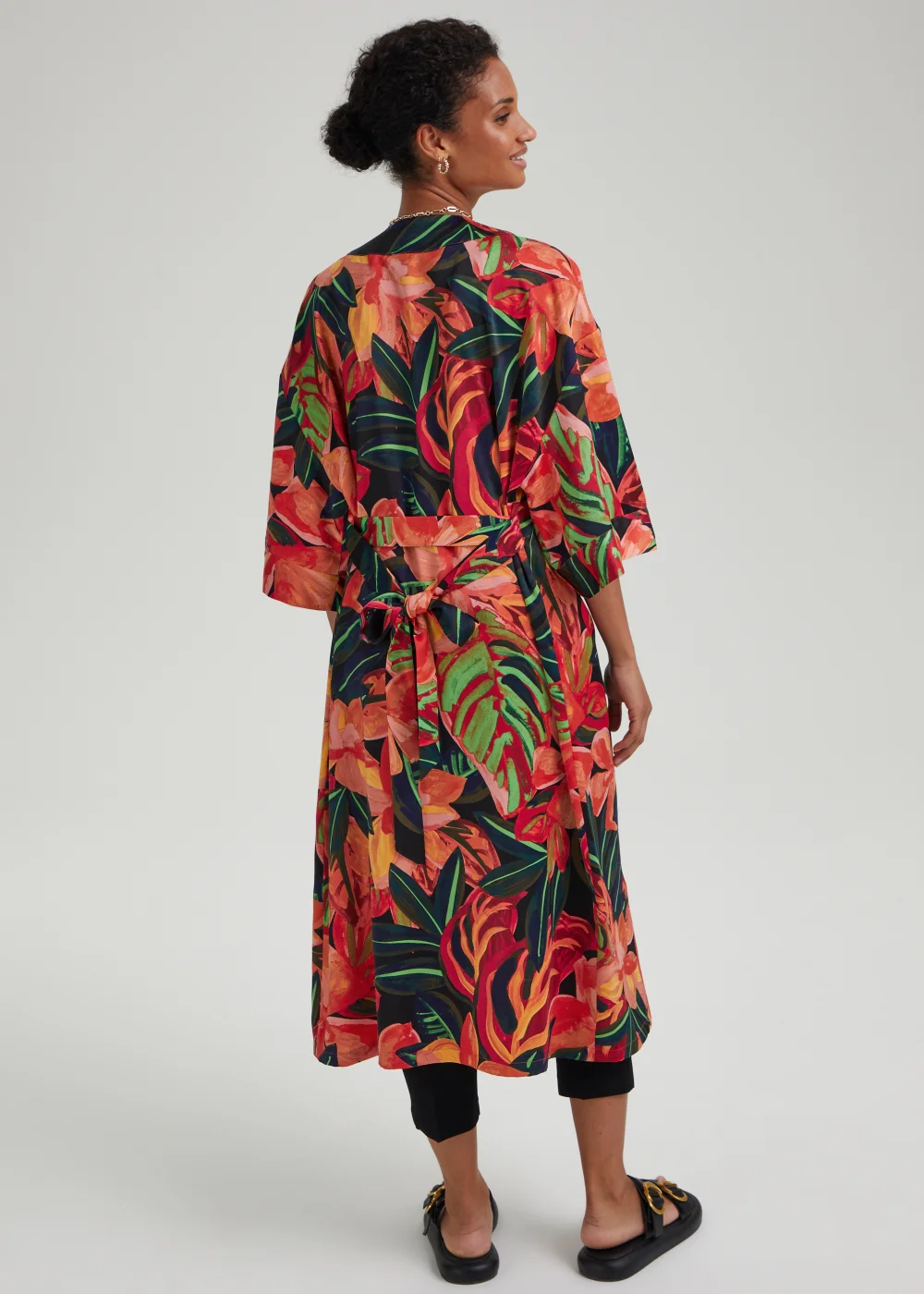 Et Vous Black Tropical Floral Satin Maxi Kimono - Small Image 2
