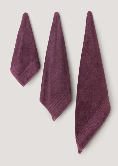 Purple 100% Egyptian Cotton Towels - Hand Towel Image 1