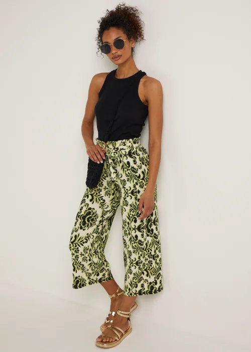 Lime Print Plisse Cropped Trousers - Size 8 Image 4