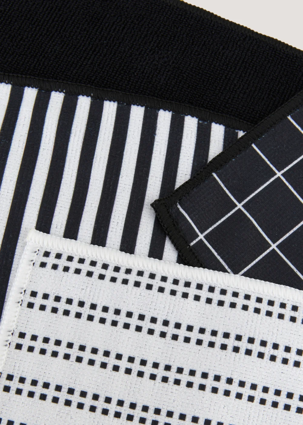 4 Pack Monochrome Microfibre Cloths (29cm) Image 2