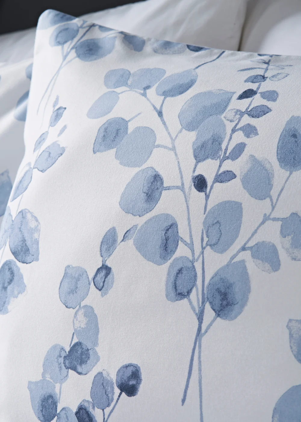 Blue Leaf Reversible Duvet Cover - Single Image 2