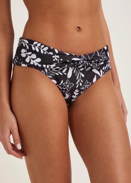Black Leaf Print Bikini Bottoms - Size 8 Image 3