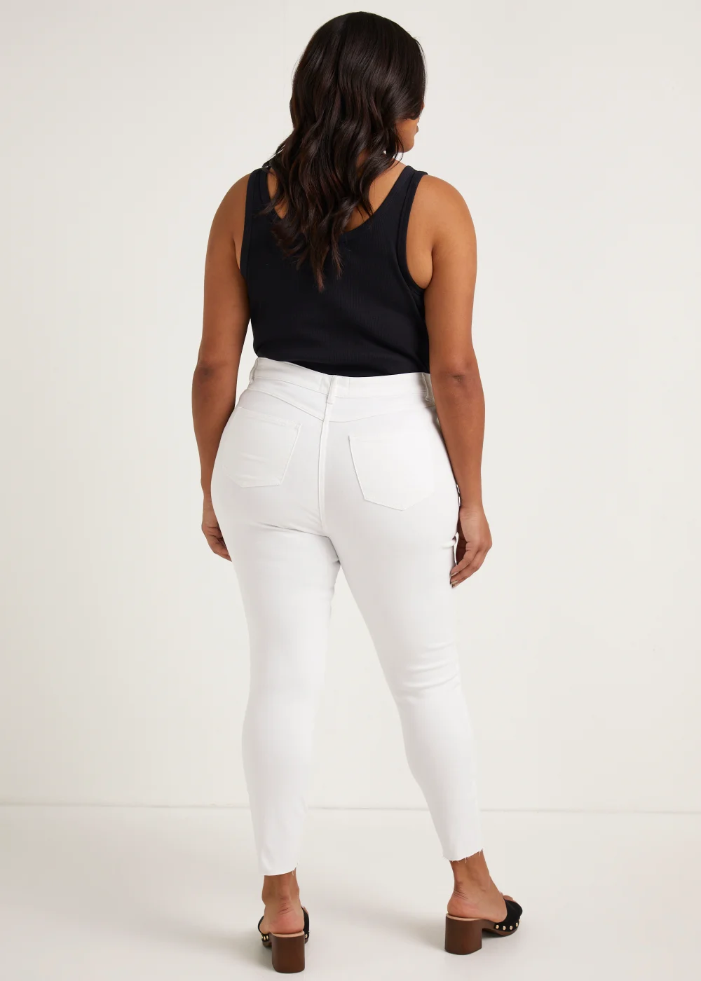 Papaya Curve White Ankle Grazer Jeans - Size 18 Image 2