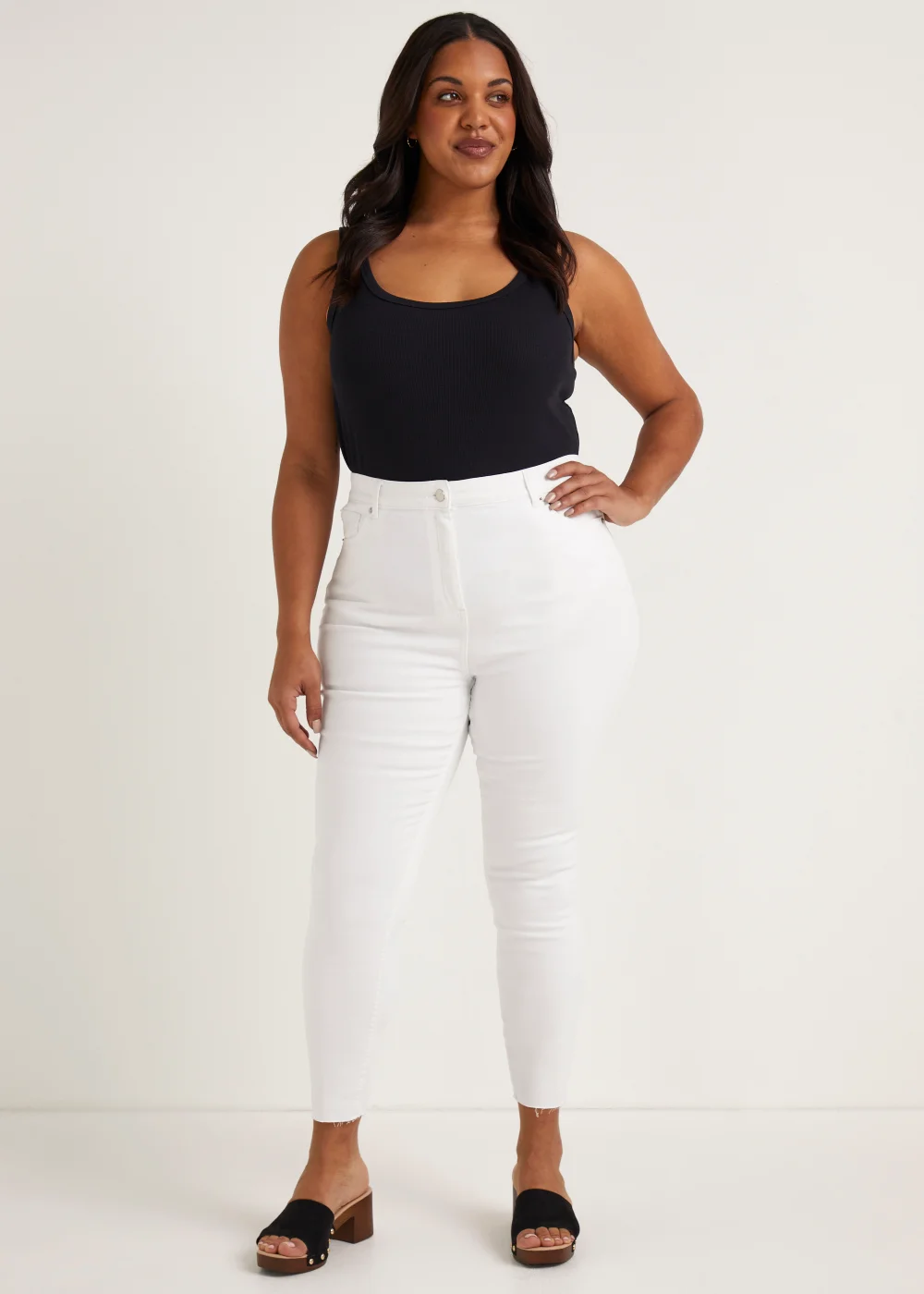 Papaya Curve White Ankle Grazer Jeans - Size 18 Image 1