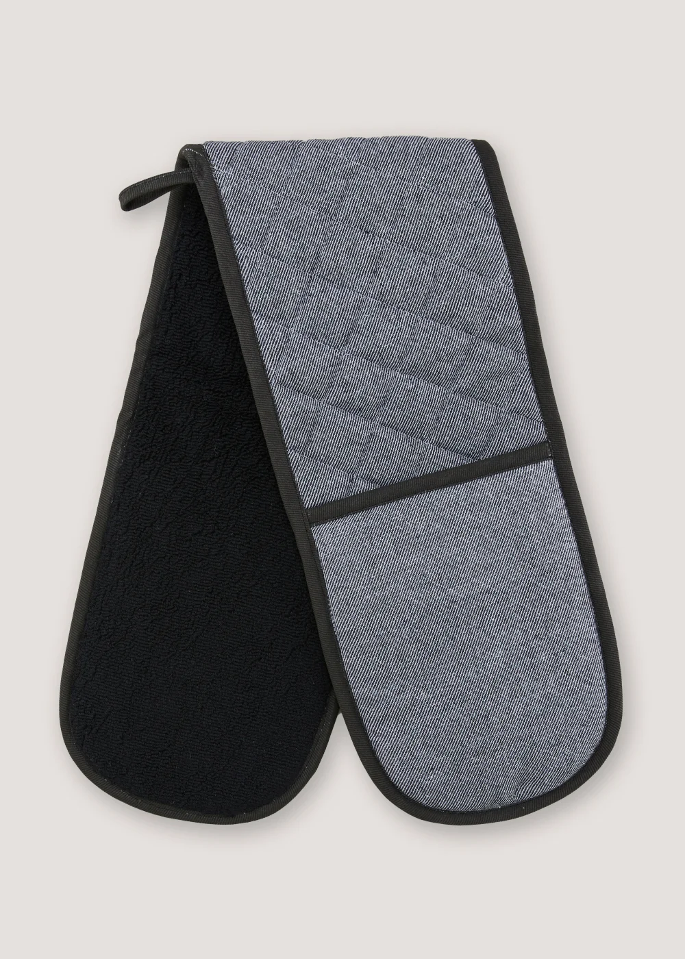Black Pro Textiles Oven Gloves (91.5cm x 19cm) Image 1