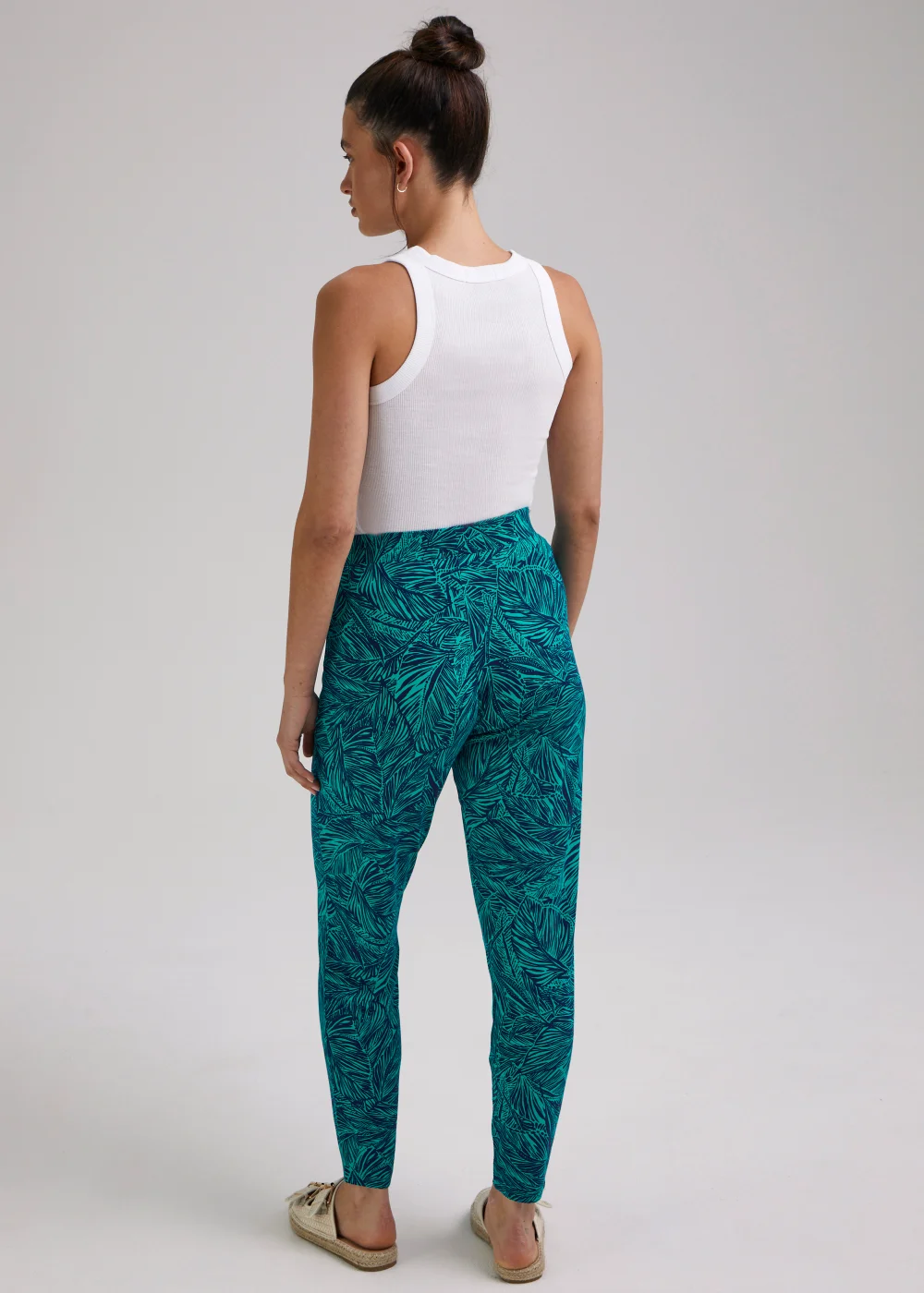 Green Palm Print Harem Leggings - 8 Image 2