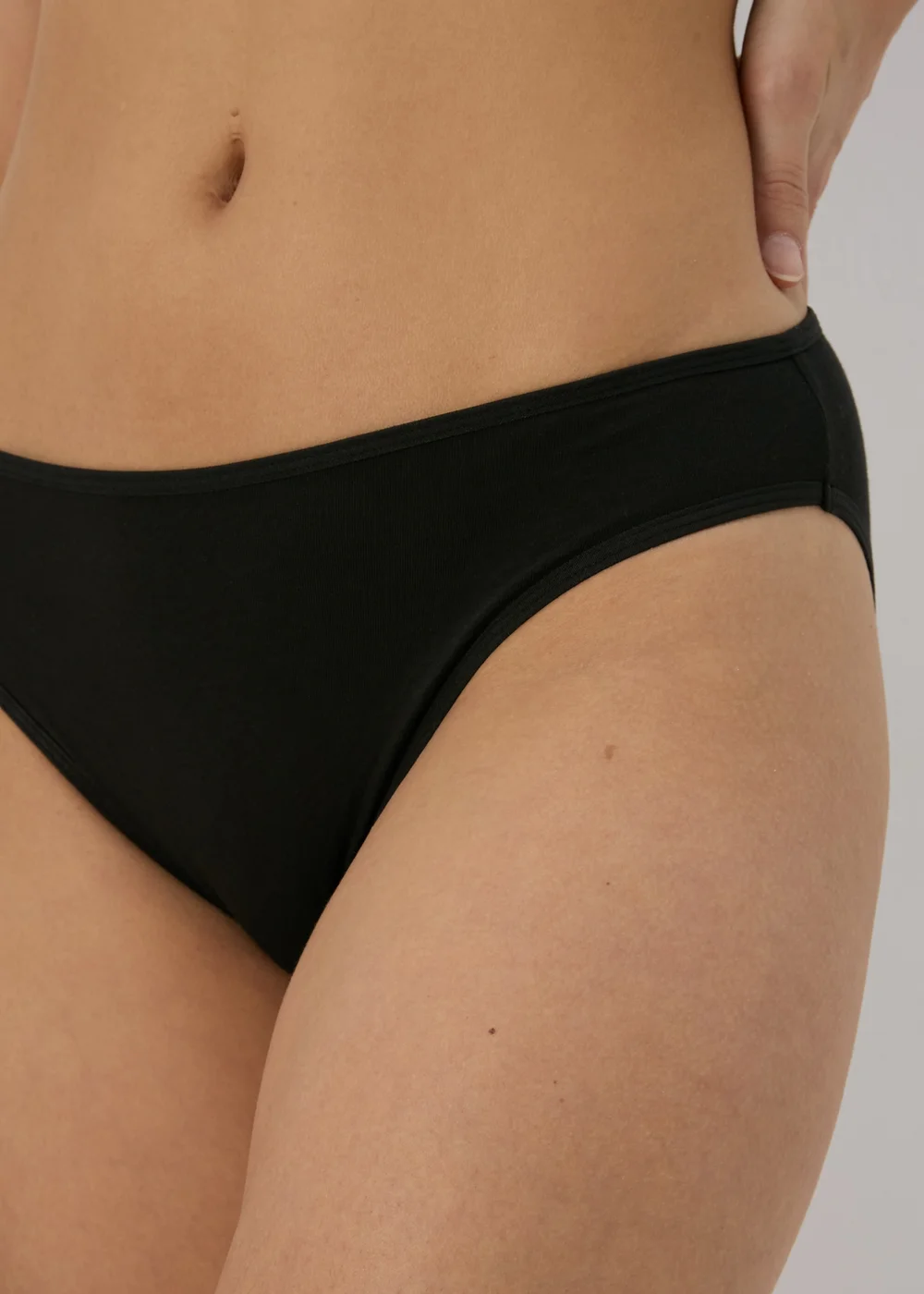 4 Pack Black High Leg Knickers - 8 Image 4