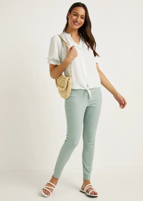 White Short Sleeve Shirt - 8 Image 4