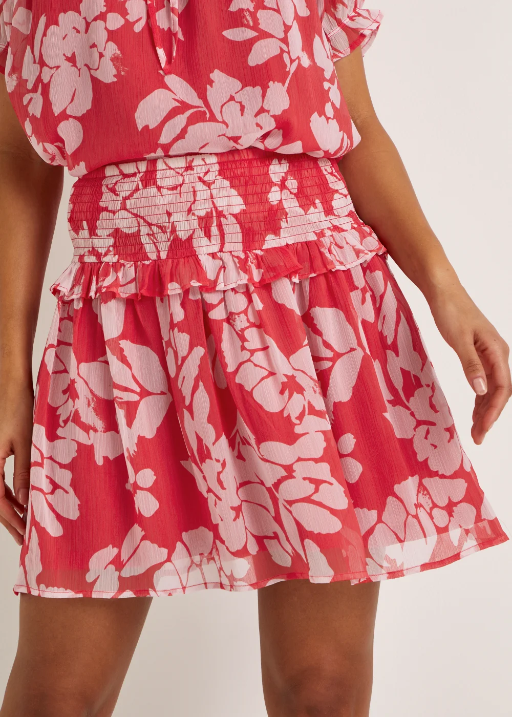 JDY Summer Red Print Co-Ord Mini Skirt - 8 Image 3