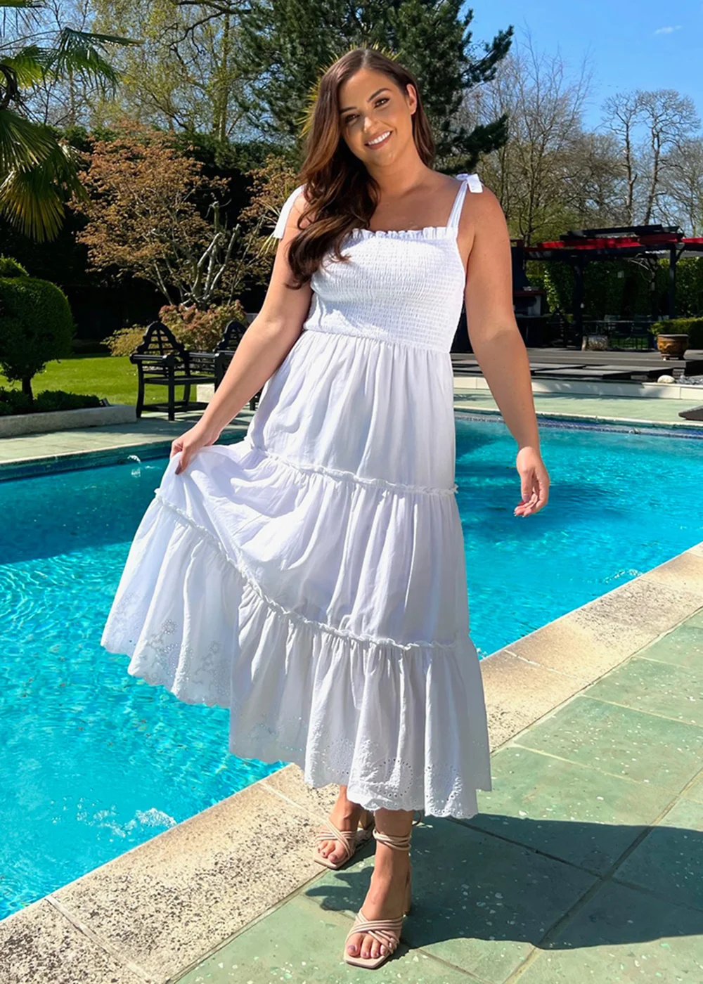 In the Style Jac Jossa White Broderie Midaxi Dress - Size 8 Image 1