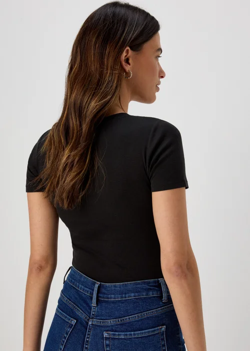 Black Short Sleeve Fitted T-Shirt - 8 Image 2