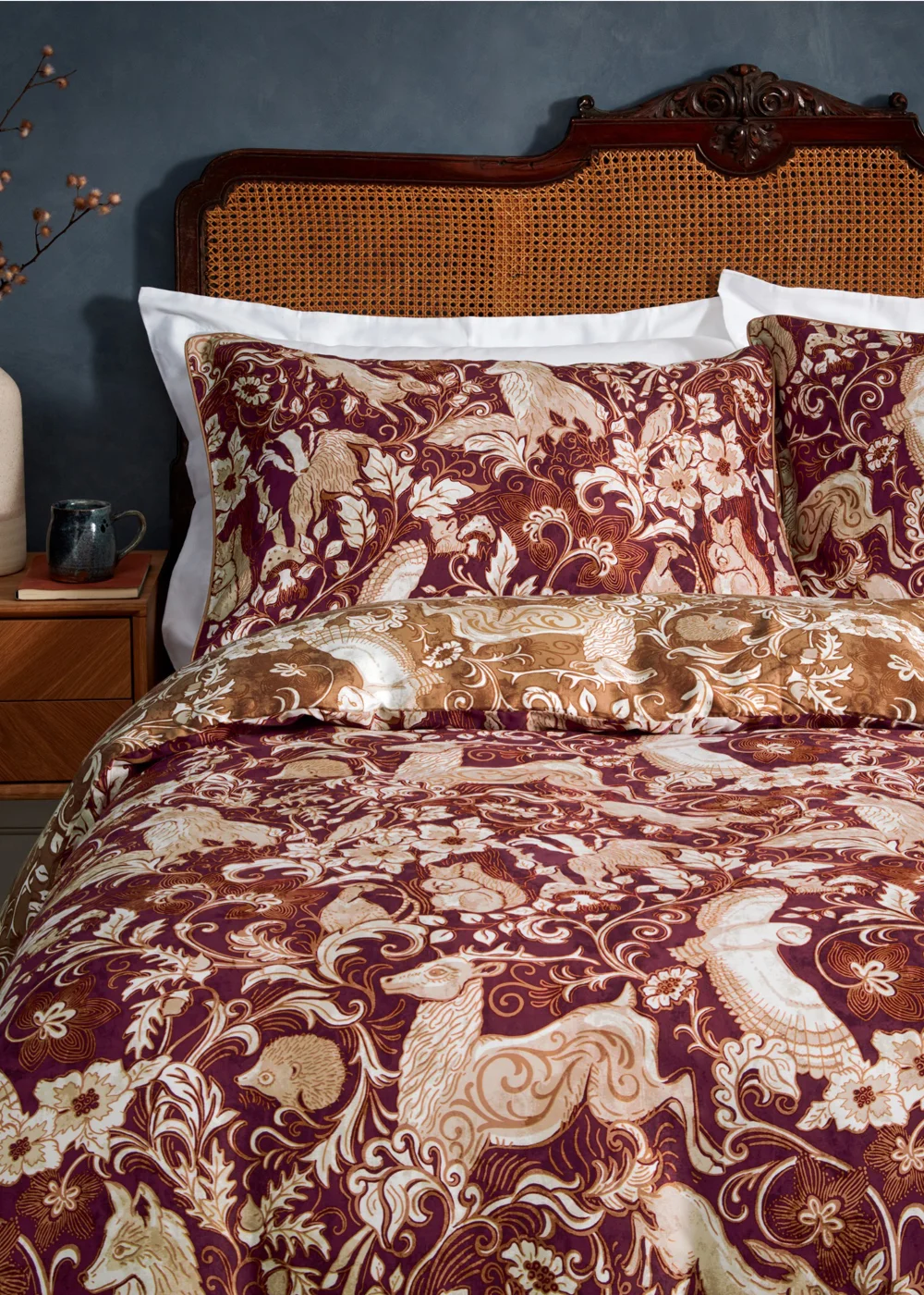 Paoletti Harewood British Animal 100% Cotton Duvet Cover Set Ruby - Single Image 2