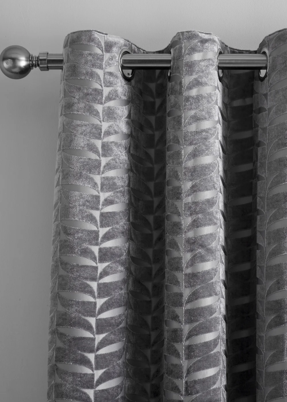 Curtina Kendal Grey Eyelet Curtains - 46W X 54D (116x137cm) Image 2