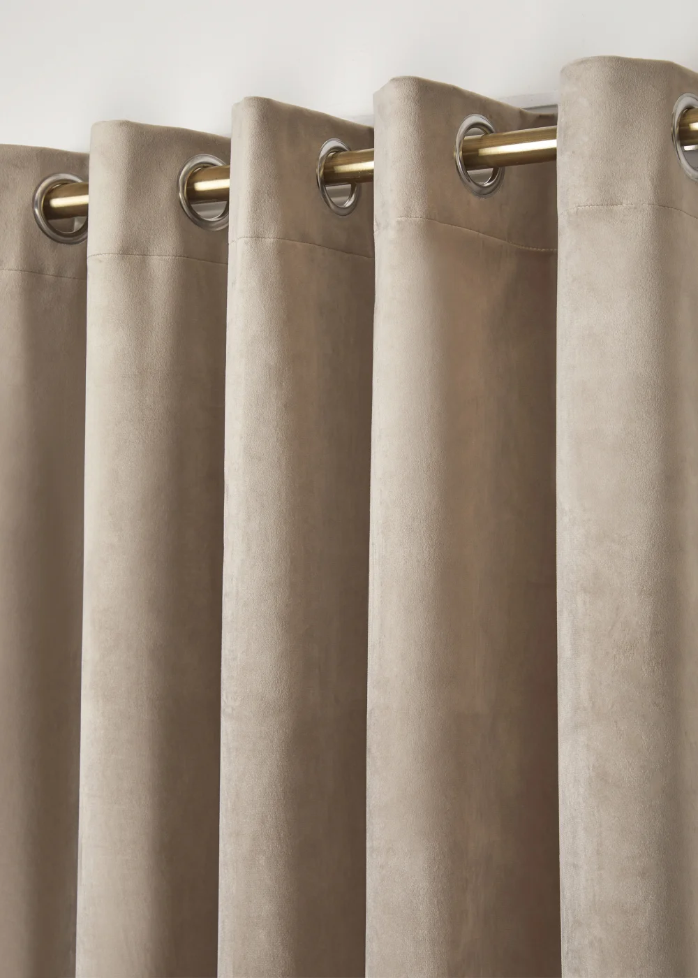 Laurence Llewelyn-Bowen Montrose Velvet Blackout Beige Eyelet Curtains - 46W X 54D (116x137cm) Image 2