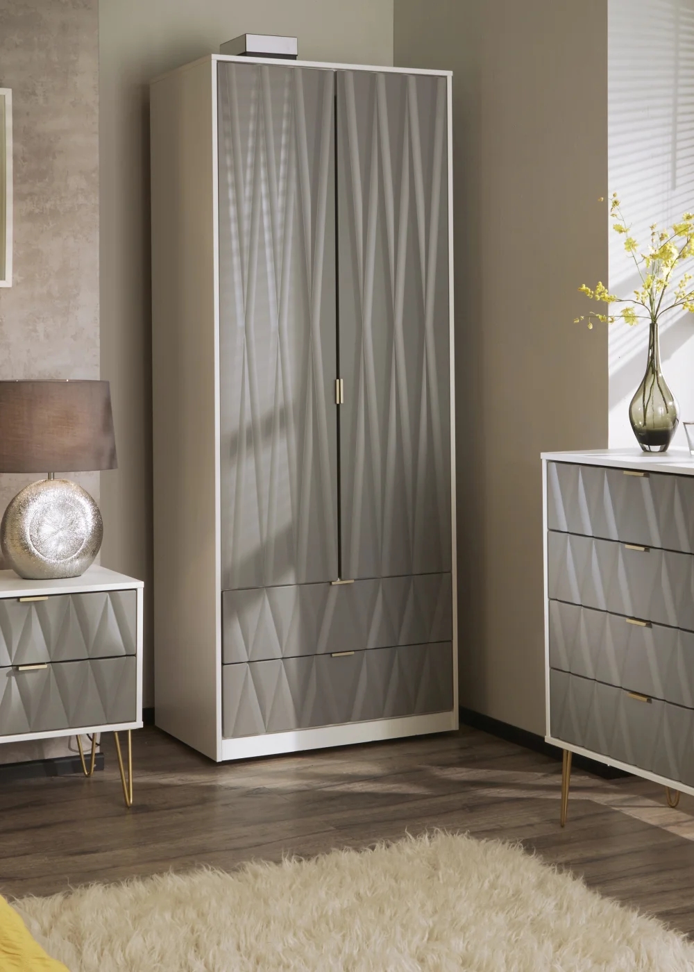 Ready Assembled Prism 3 Drawer Chest - One Size Image 5