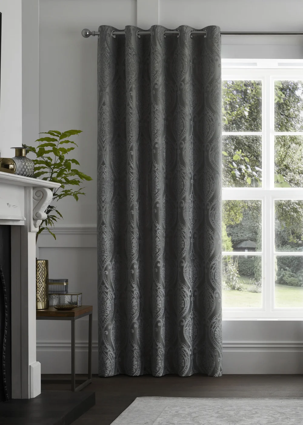 Curtina Chateau Jacquard Eyelet Curtains - 46W X 54D (116x137cm) Image 4