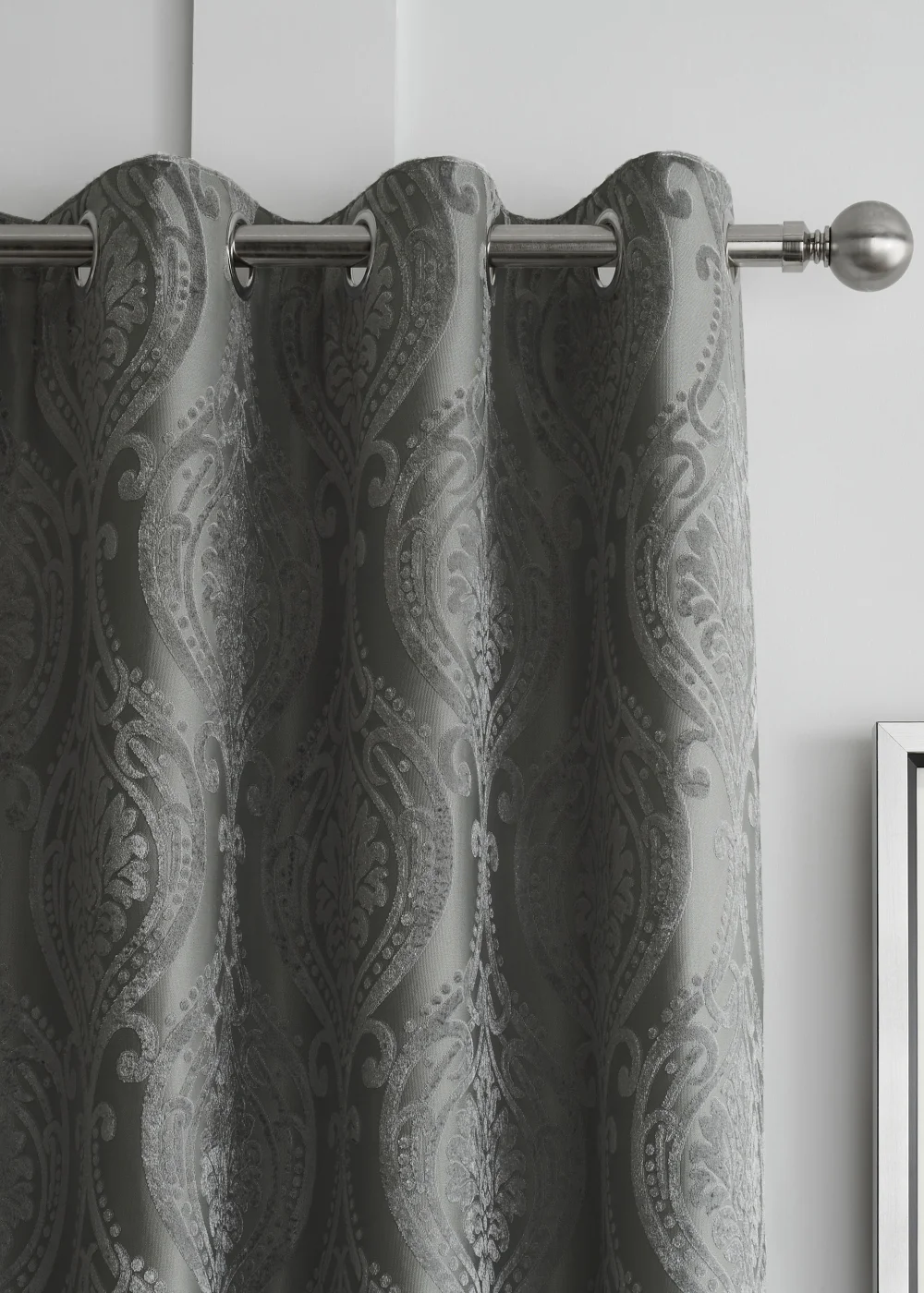 Curtina Chateau Jacquard Eyelet Curtains - 46W X 54D (116x137cm) Image 2