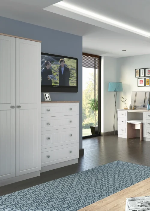 Swift Vienna 3 Drawer Chest of Drawers (69.5cm x 41.5cm x 76.5cm) - One Size Image 2