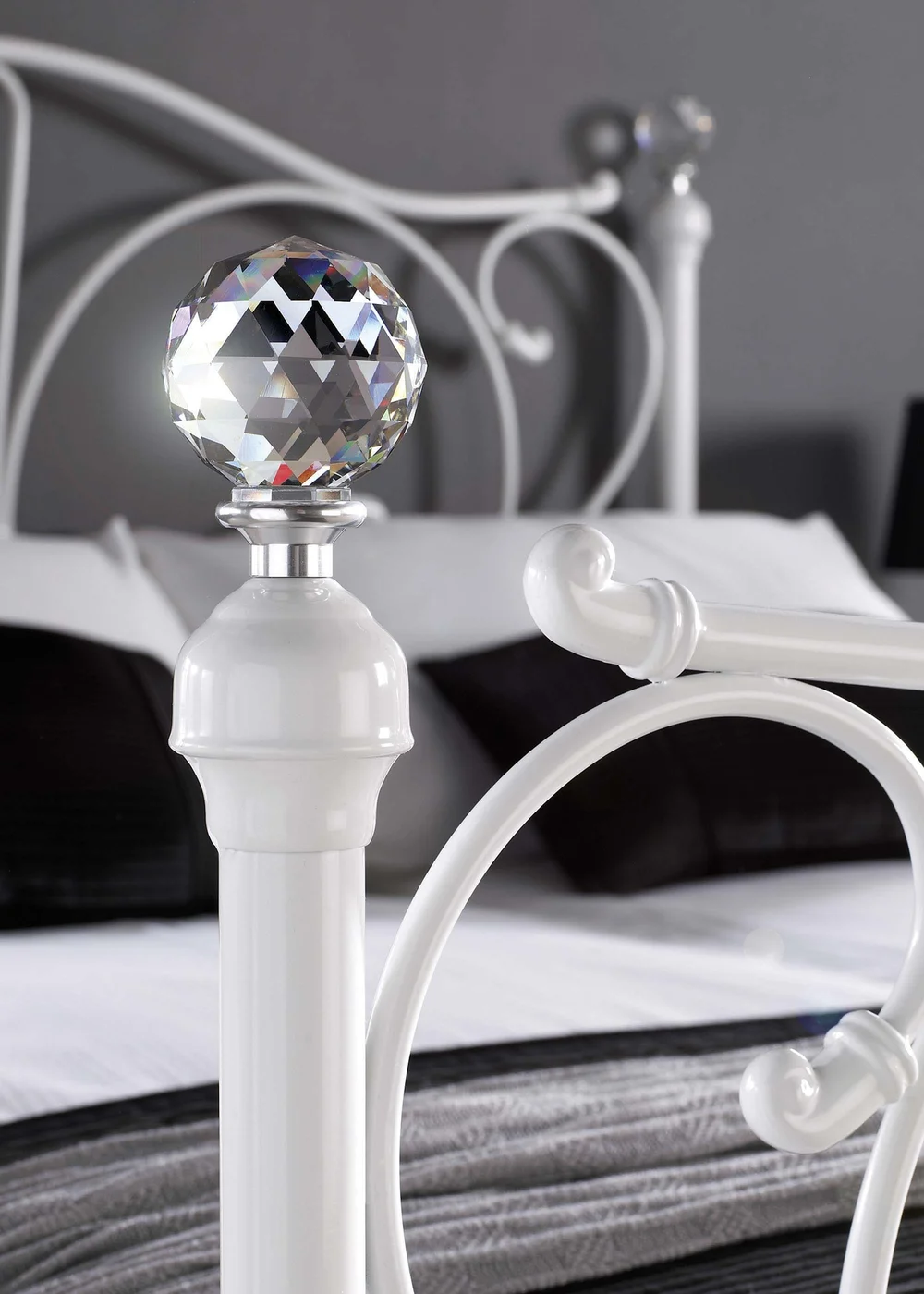 LPD Furniture Florence White Bed - Single Image 2