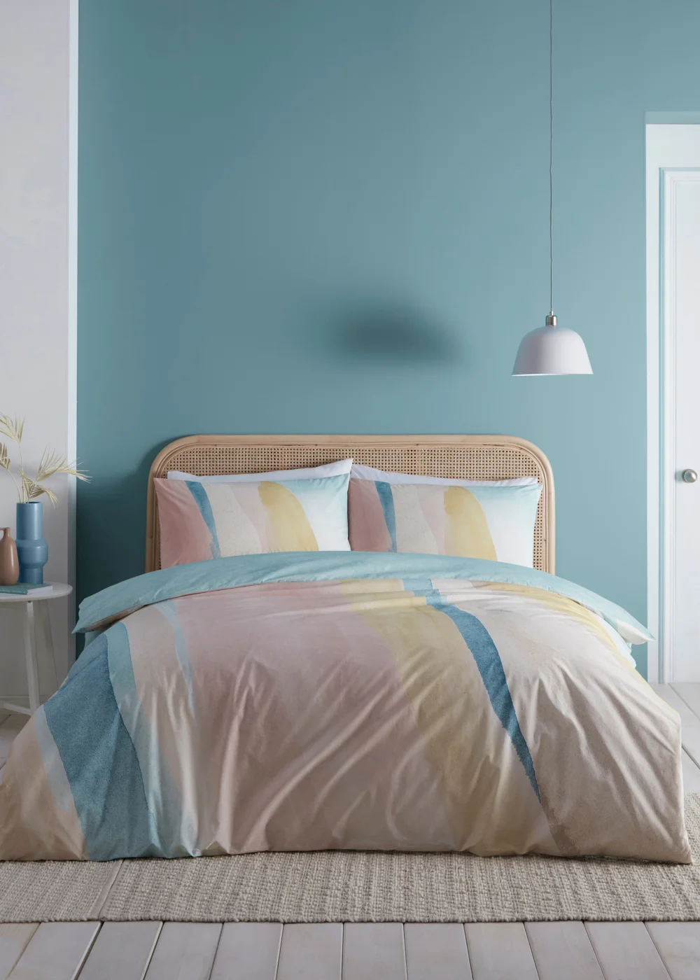 Appletree Style Peyton Multi Duvet Cover Set - Single Image 1