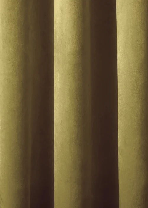 Laurence Llewelyn-Bowen Montrose Velvet Blackout Eyelet Curtains - 46W X 54D (116x137cm) Image 3