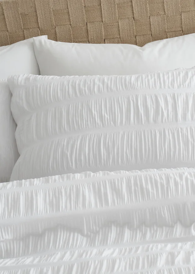 Catherine Lansfield Seersucker Duvet Cover Set White