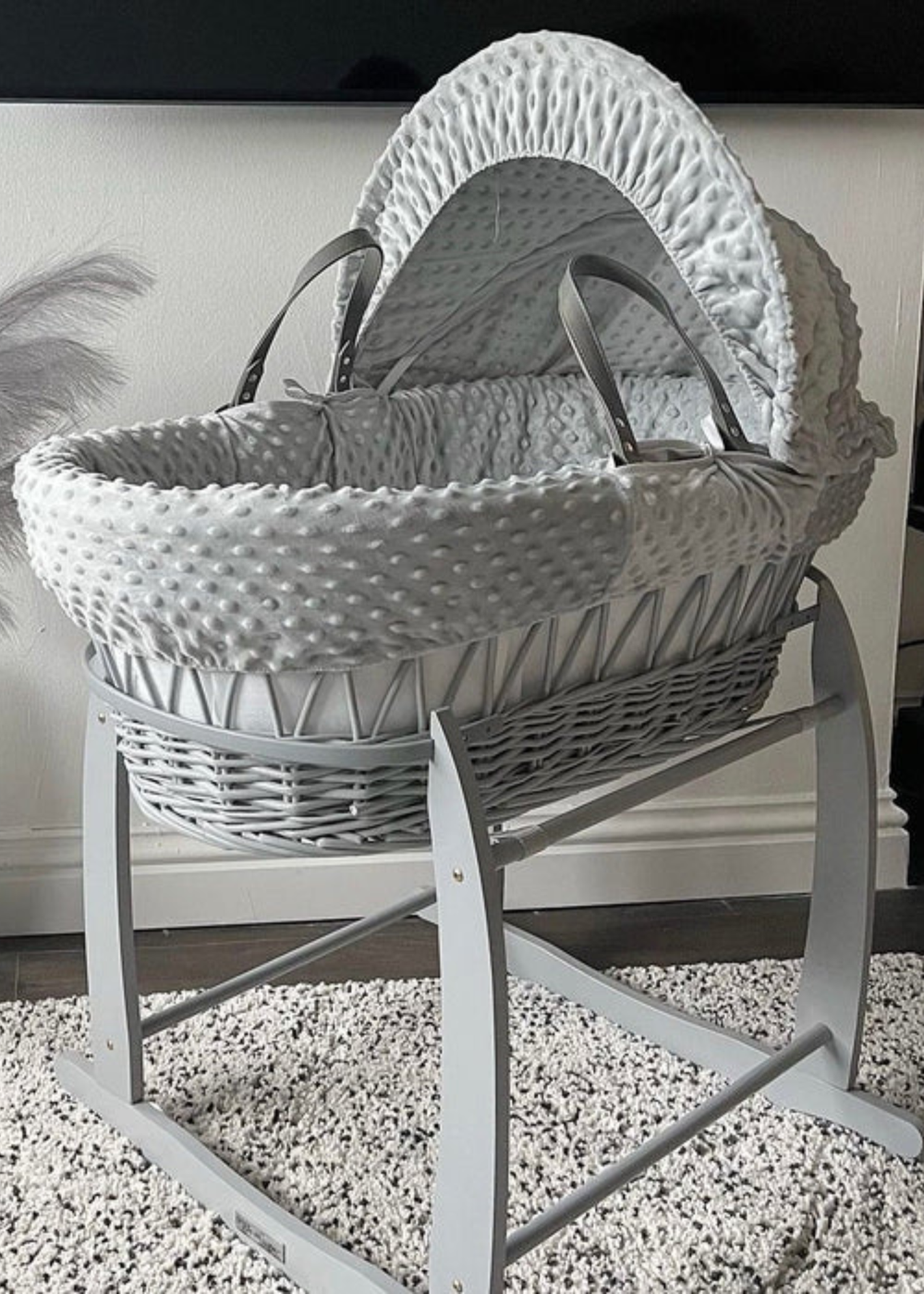 Clair de Lune Grey Waffle Wicker Moses Basket with Deluxe Rocking Stand - No Size Image 1
