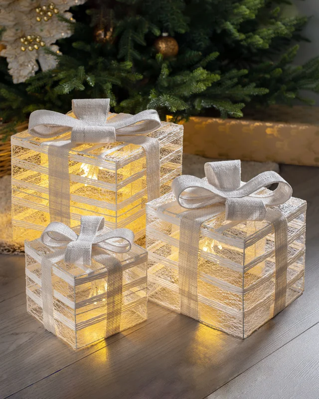WeRChristmas White Set Of 3 Pre-Lit Christmas Gift Boxes 42 Warm White Leds 15-26 Cm