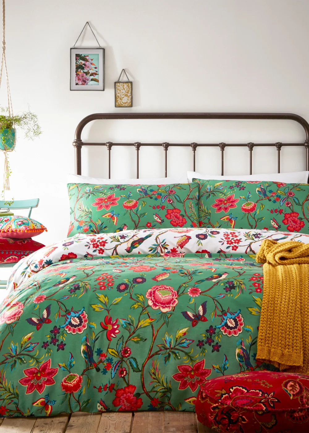 furn. Pomelo Tropical Floral Duvet Cover Set - Single Image 1