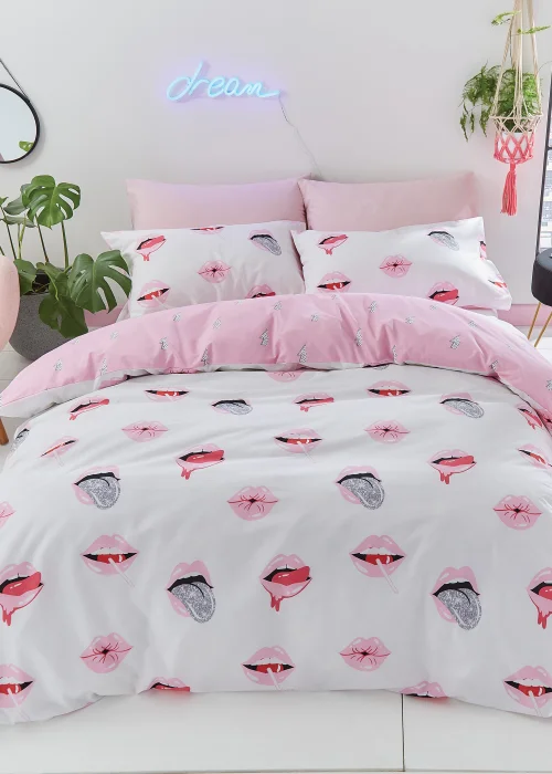 Sassy B Lip Service Duvet Cover - Single Image 1