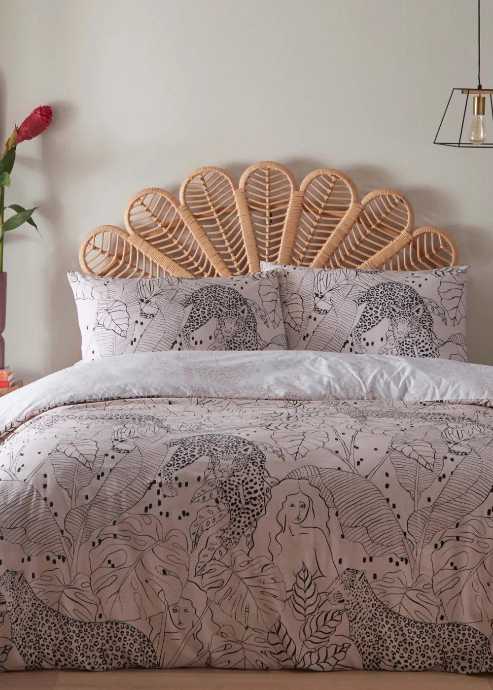 furn. Aurora Abstract Duvet Cover Set - Single Image 2