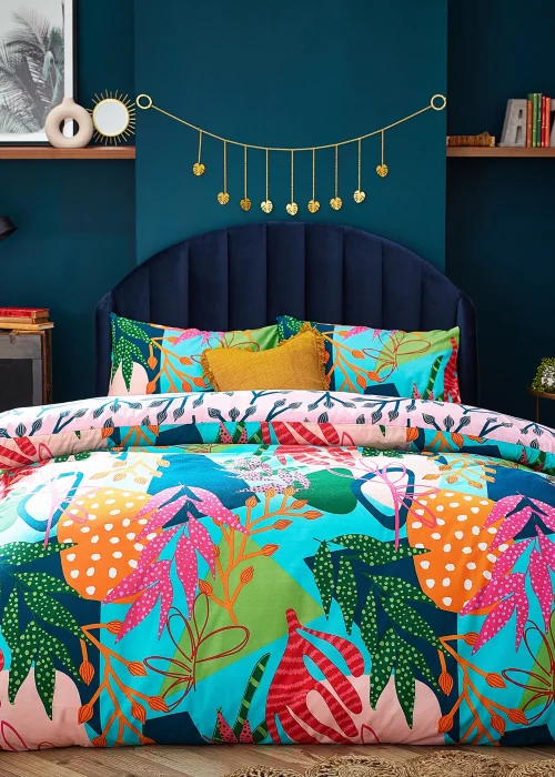 furn. Coralina Floral Duvet Cover Set - Single Image 1