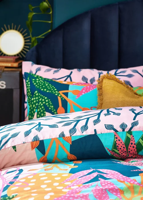 furn. Coralina Floral Duvet Cover Set - Single Image 4