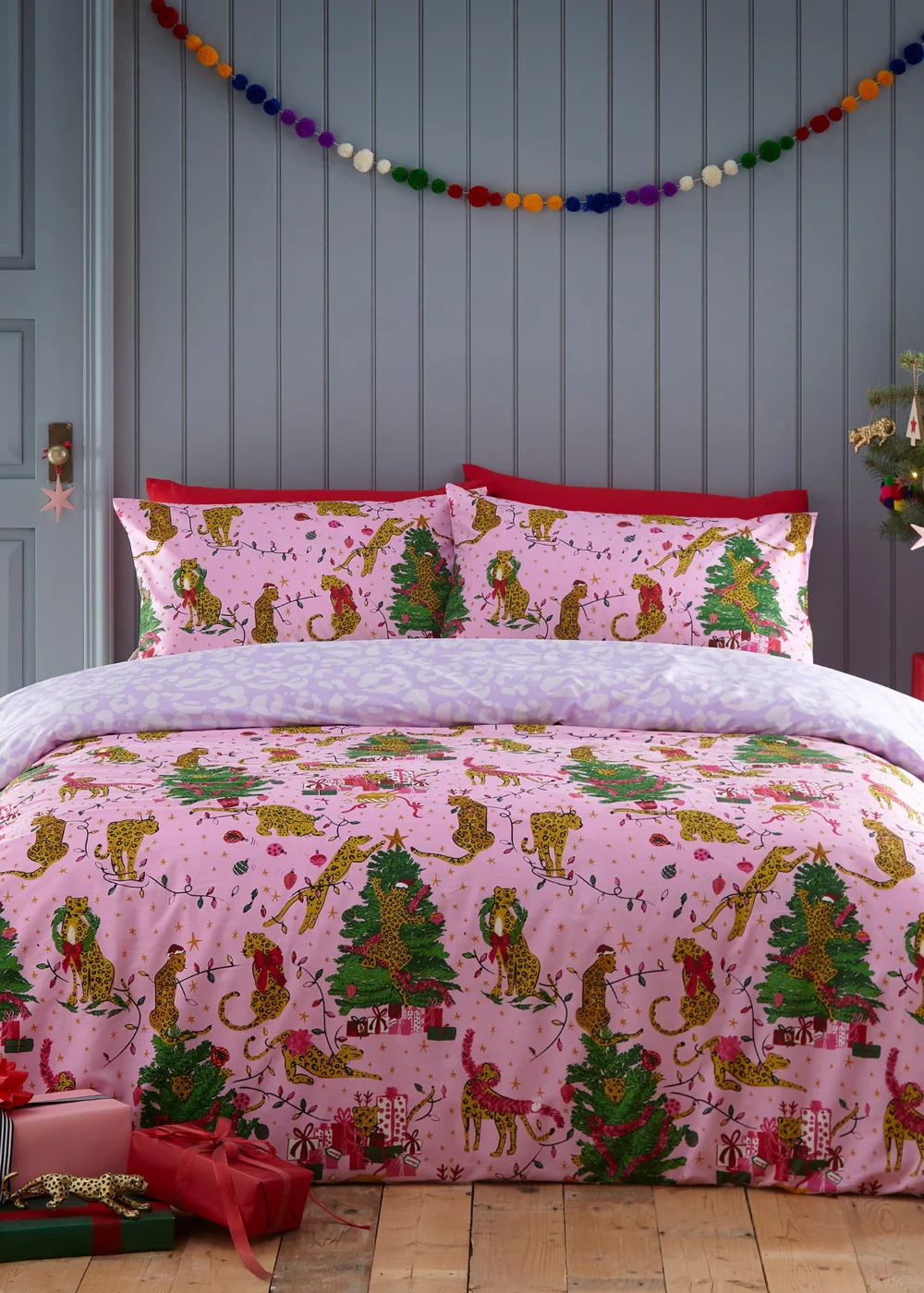 furn. Purrfect Christmas Duvet Cover Set - Junior Image 2