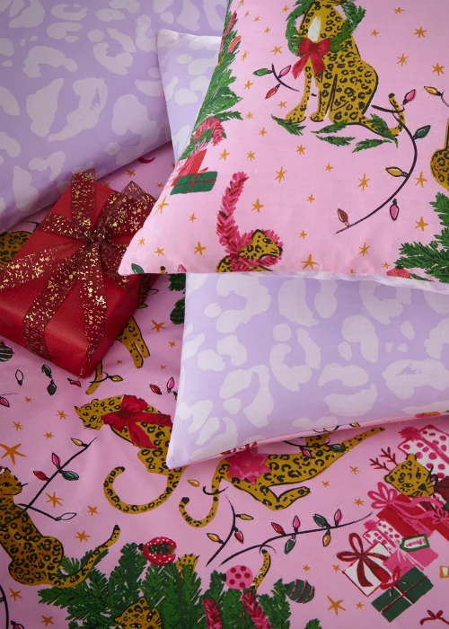 furn. Purrfect Christmas Duvet Cover Set - Junior Image 4