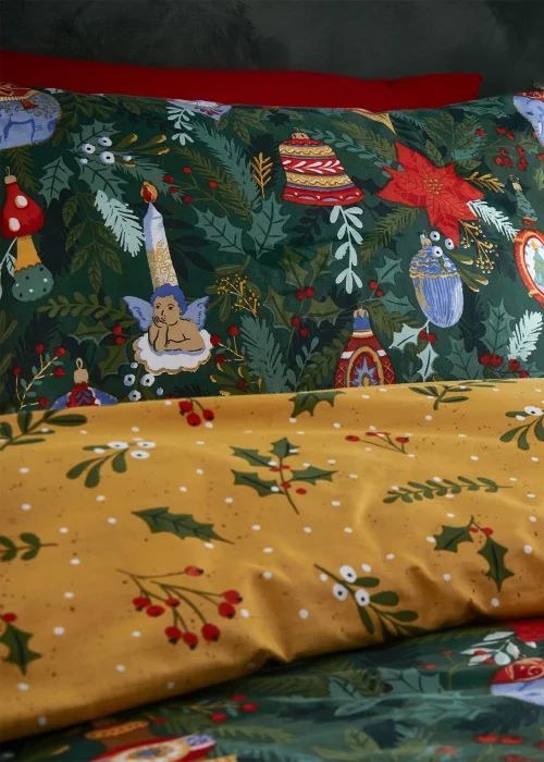 furn. Deck The Halls Christmas Duvet Cover Set - Single Image 3
