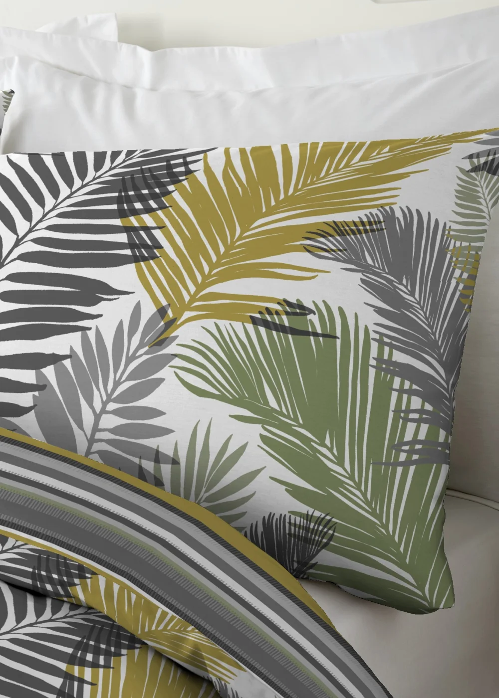Fusion Tropical Yellow Duvet Cover Set - Single Image 3