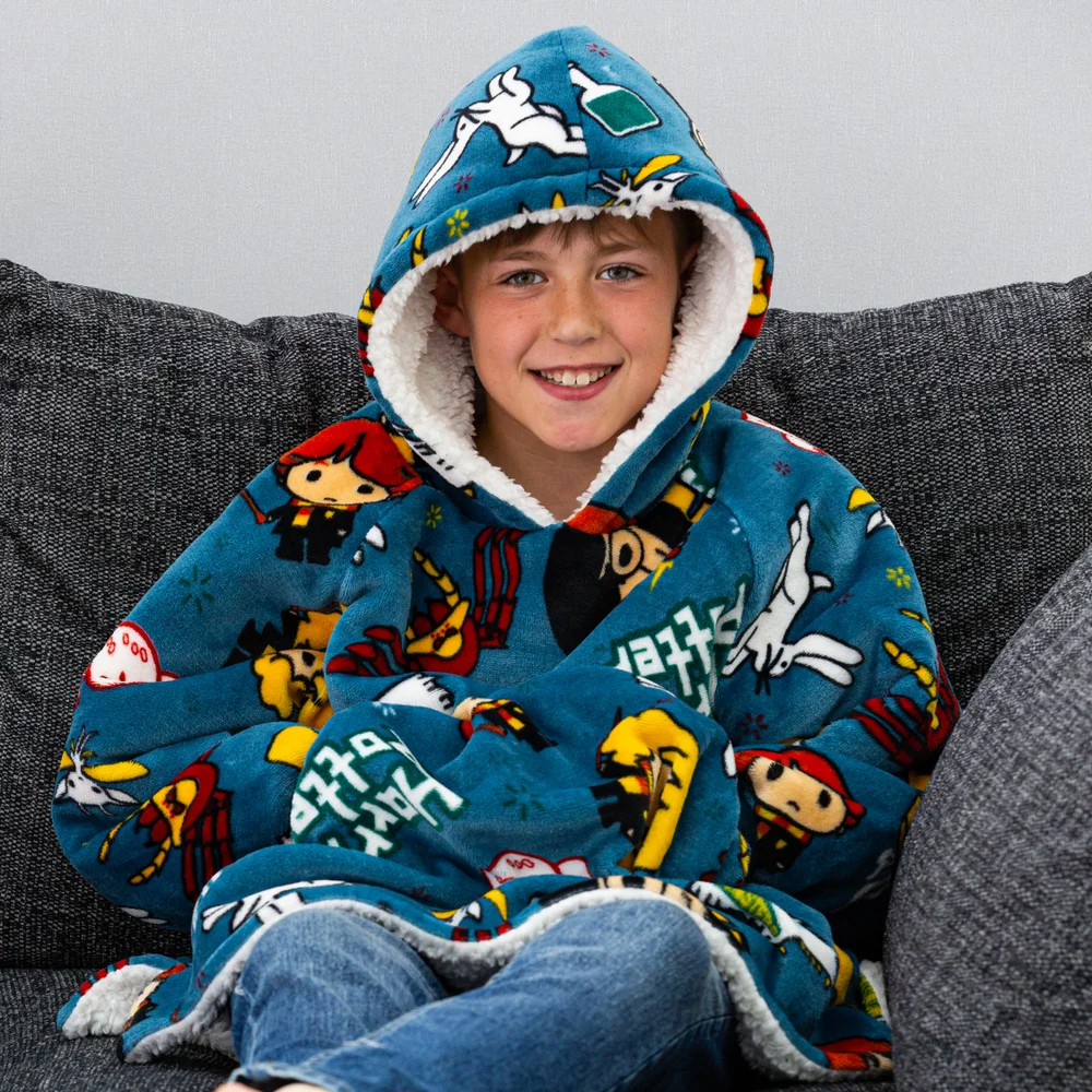 Harry Potter Wearable Hooded Snuggle Fleece & Cushion Cover - Medium Image 2