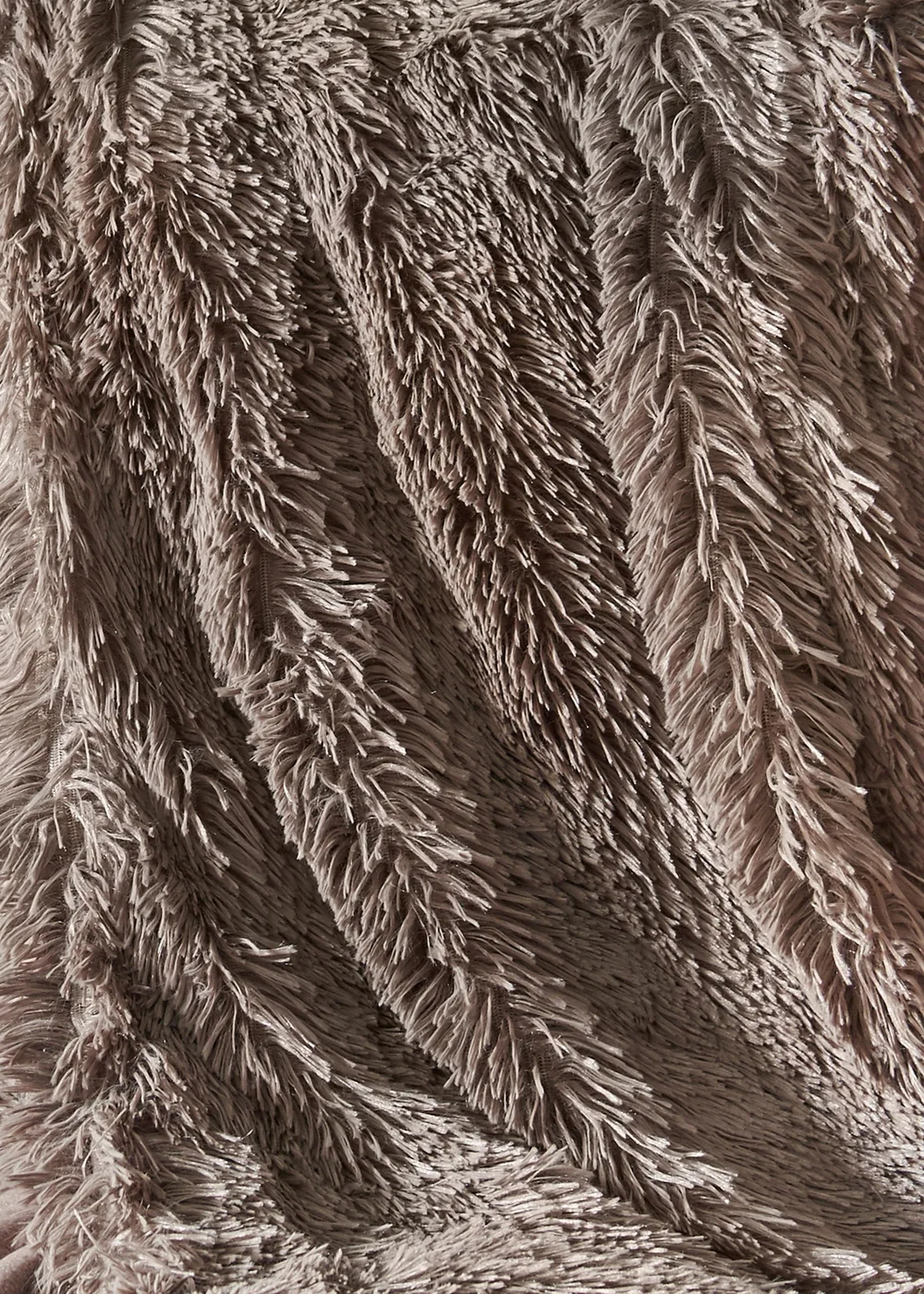 Catherine Lansfield Cuddly Deep Pile Blanket Throw (150x200cm) - One Size Image 3