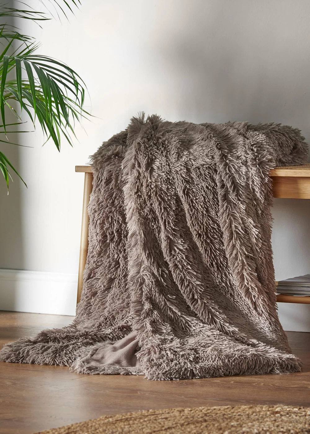 Catherine Lansfield Cuddly Deep Pile Blanket Throw (150x200cm) - One Size Image 1