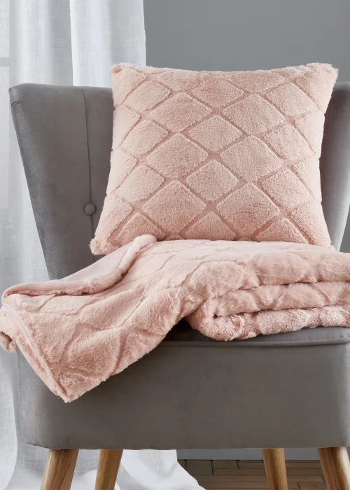 Catherine Lansfield Cosy Diamond Faux Fur Soft 130x170cm Blanket Throw Blush Pink - One Size Image 2