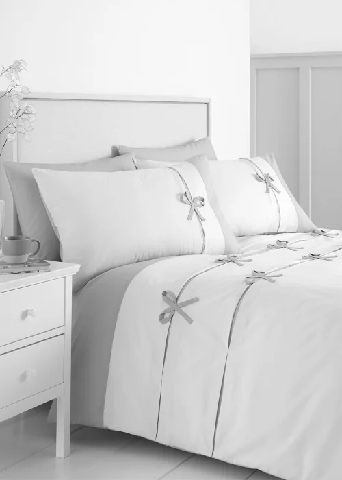 Catherine Lansfield Milo Bow Duvet Cover Set White - Single Image 1