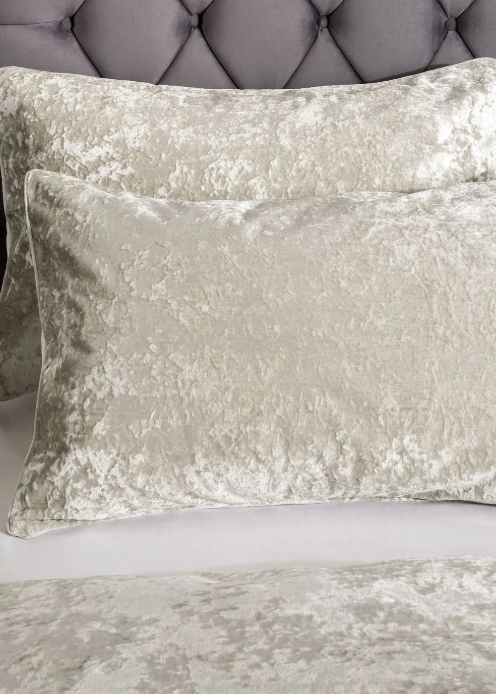 Catherine Lansfield Crushed Velvet Duvet Cover Set Natural - Double Image 2