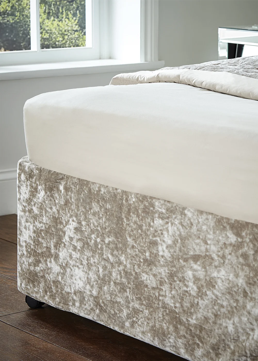 Catherine Lansfield Crushed Velvet Divan Base Wrap - Double Image 2