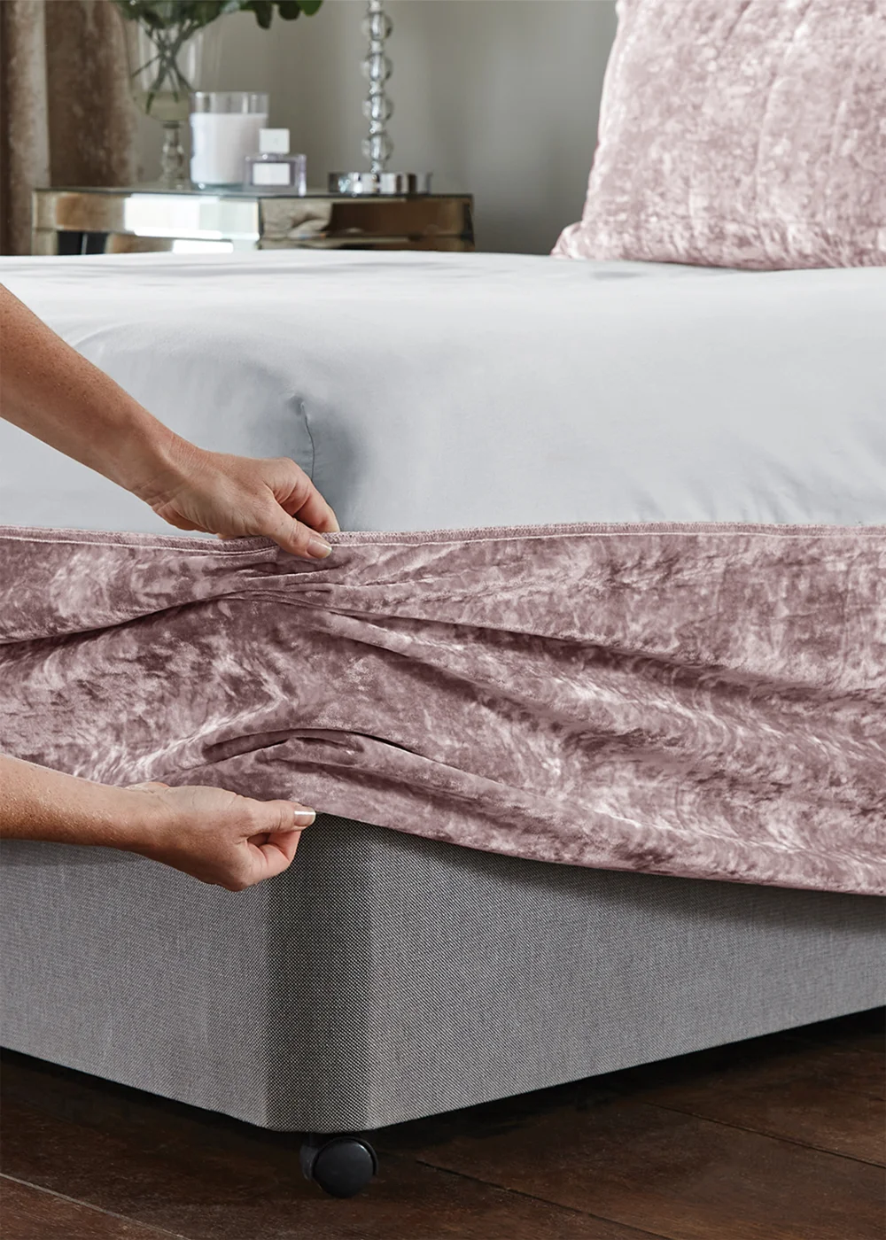 Catherine Lansfield Crushed Velvet Divan Base Wrap - Double Image 3