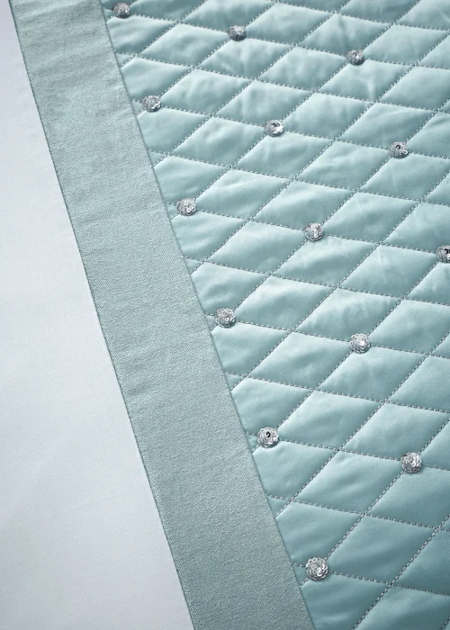 Catherine Lansfield Sequin Cluster Quilted Bedspread (240x260cm) - One Size Image 2