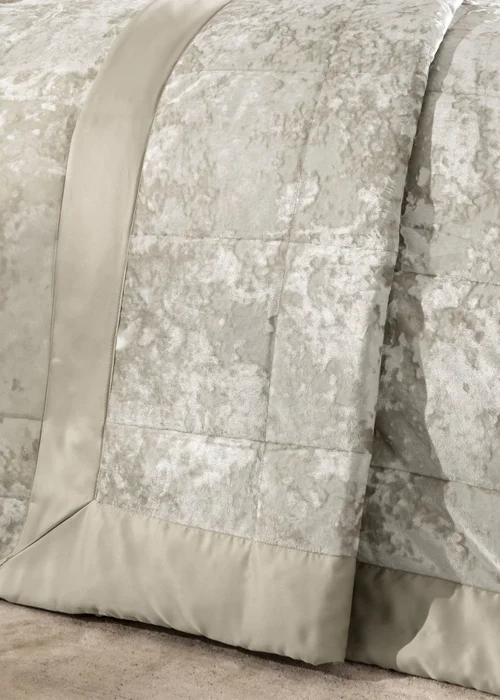 Catherine Lansfield Crushed Velvet Quilted Bedspread (220x220cm) - One Size Image 1